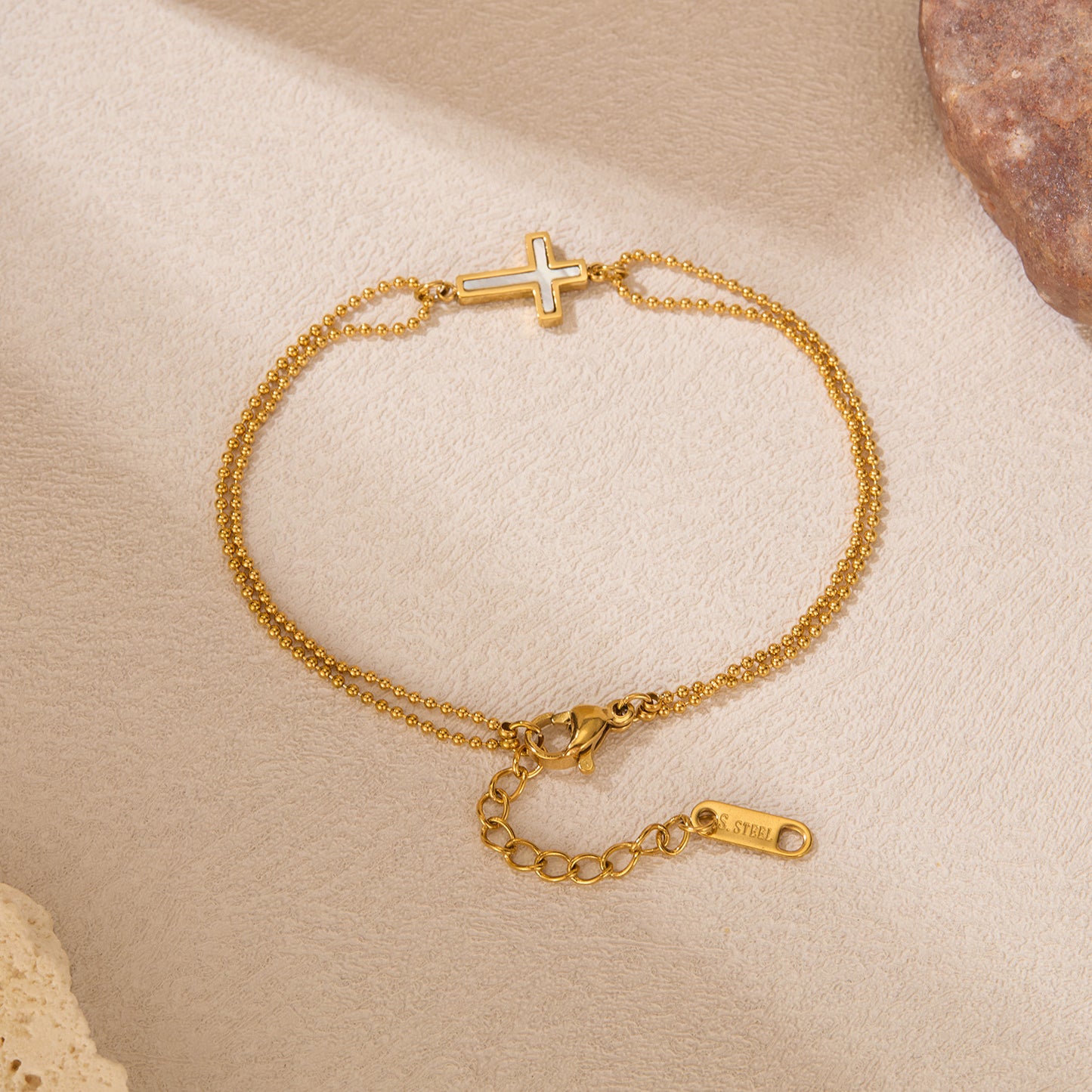 WDMT double-layered cross pendant